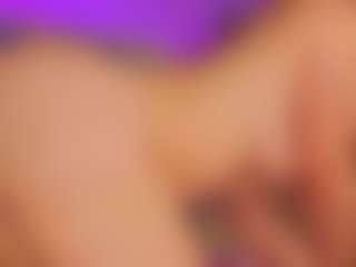Live cam show with Emilia-Monroee - Fingering Young Adult on Camsoda