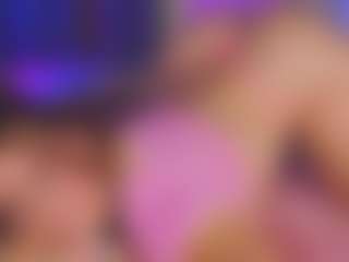 Live cam show with Emilia-Monroee - White Curvy on CamwithHer | colombia