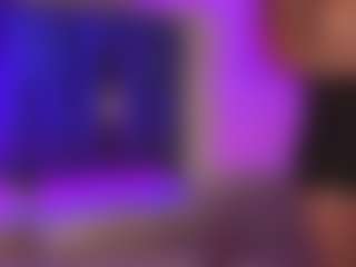 Emilia-Monroee's Live Sex Cam Show