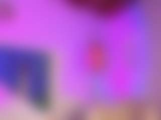 Emilia-Monroee's Live Sex Cam Show