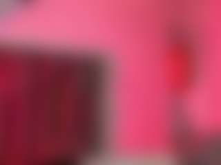 Emilia-Monroee's Live Sex Cam Show