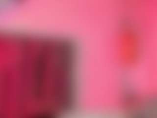 Emilia-Monroee's Live Sex Cam Show