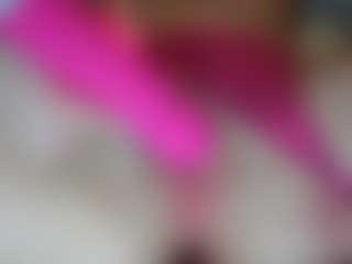 Live cam show with Katarina11 - Blue Eyes on TastyBlacksLive