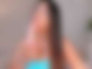 Live cam show with LillySandersX - Thin on sexylive.show