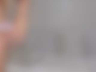 LillySandersX's Live Sex Cam Show