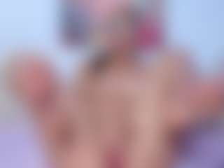 Live cam show with little-Sky - New Small Tits on Camming Site