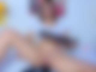 Live cam show with little-Sky - Sexwebcam on Camsoda