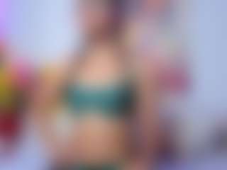 Live cam show with little-Sky - Creampie on friskycurves.com