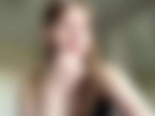 Live cam show with MerrySuneson - Green Eyes on studioflirtlive.com