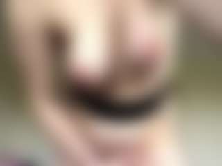 Live cam show with MerrySuneson - Student on Nude Chat * 1 On 1 Webcam Sex * Live Cam Show