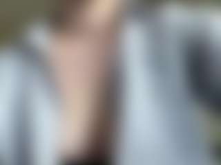MerrySuneson's Live Sex Cam Show
