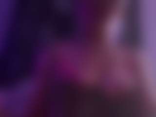 Live cam show with prettypprincess - Mobile on MyBangCams