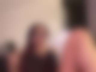 Live cam show with prettypprincess - Spank on AdultVida.com