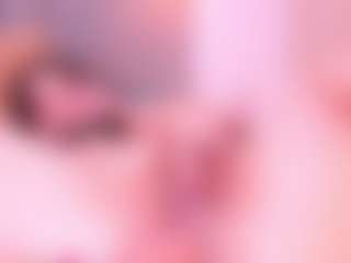 Live cam show with SabrinaWarrenn - Body Massage on fapnchat