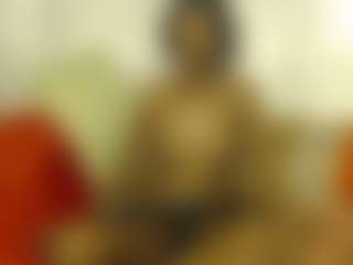 Live cam show with SassyMystique - Strip on Camiplay Live