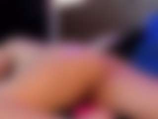 Live cam show with Sofiaaa-Smith18 - Facial Piercings on Fling VIP Chat