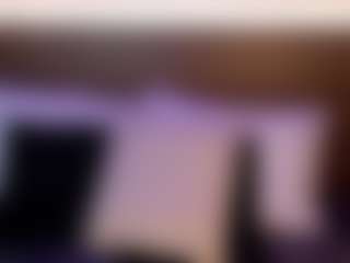 Live cam show with Sofiaaa-Smith18 - Mature on SxyPornLive