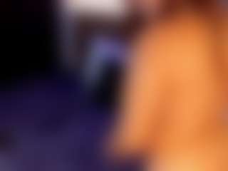 Live cam show with Sofiaaa-Smith18 - Mature on TastyBlacksLive
