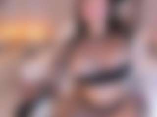 SofiaThonsonn's Live Sex Cam Show
