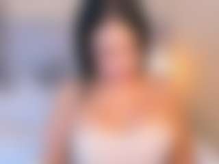 SofiaThonsonn's Live Sex Cam Show