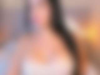SofiaThonsonn's Live Sex Cam Show