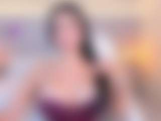 SofiaThonsonn's Live Sex Cam Show