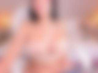 SofiaThonsonn's Live Sex Cam Show