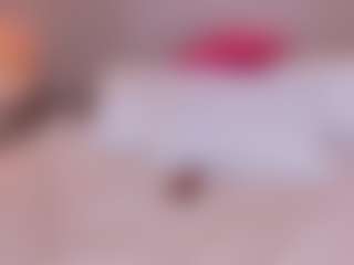 SofiaThonsonn's Live Sex Cam Show