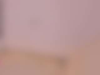 Live cam show with SofiaThonsonn - Gray Eyes on SquirtSoMuch