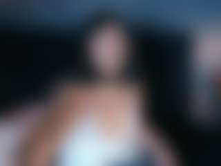 Live cam show with star-doll - Naughty on Camming Site