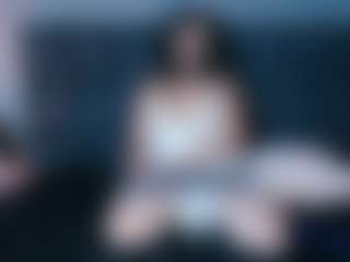 Live cam show with star-doll - Moaning on luckytryst.com