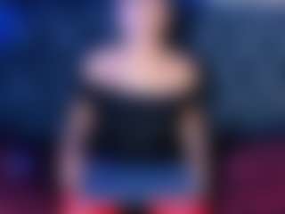 Live cam show with star-doll - Goth on CamSextacy
