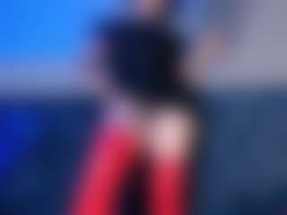 Live cam show with star-doll - Moaning on CamSodaAdn
