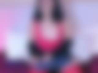 Live cam show with star-doll - Goth on wildcum.com