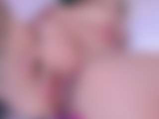 Live cam show with star-doll - Handjob on Camsoda Late Night