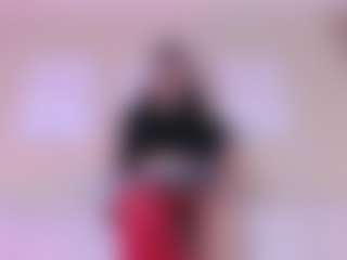 Live cam show with star-doll - Petite on SquirtSoMuch