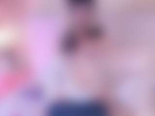 Live cam show with star-doll - White on Hubzter Live | colombia