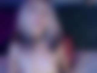 Live cam show with star-doll - Cosplay Young Adult on Gym Cam Girls