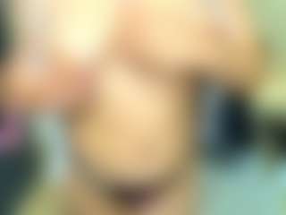 Tuty-R's Live Sex Cam Show