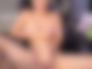Live cam show with ValeriaTp - Facial on Camsoda