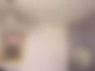 Live cam show with ValeriaTp - Facial on Latina Girls