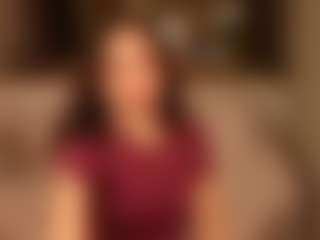 Ysenne-Josse's Live Sex Cam Show
