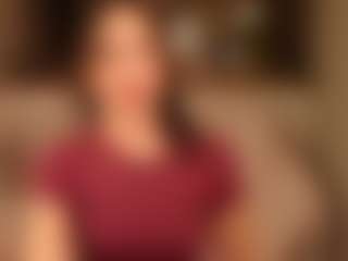 Ysenne-Josse's Live Sex Cam Show