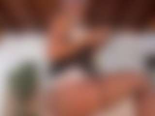 Live cam show with ZafiraBlack - Blowjob on xxxlivecams.org