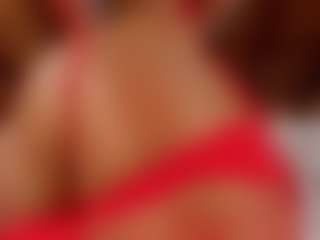 Live cam show with ZafiraBlack - Solo on SquirtSoMuch