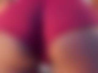 Live cam show with ZafiraBlack - Skinny on ObeyMaria