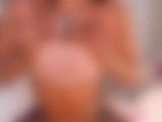 Live cam show with ZafiraBlack - Athletic Strip on Big Tits