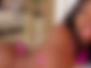 Live cam show with ZafiraBlack - Shaved Pussy on Free Soda