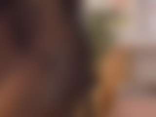 Live-camshow met ZafiraBlack - Striptease op Camsoda