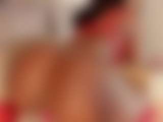 Live cam show with ZafiraBlack - Body Massage on Hubzter Live